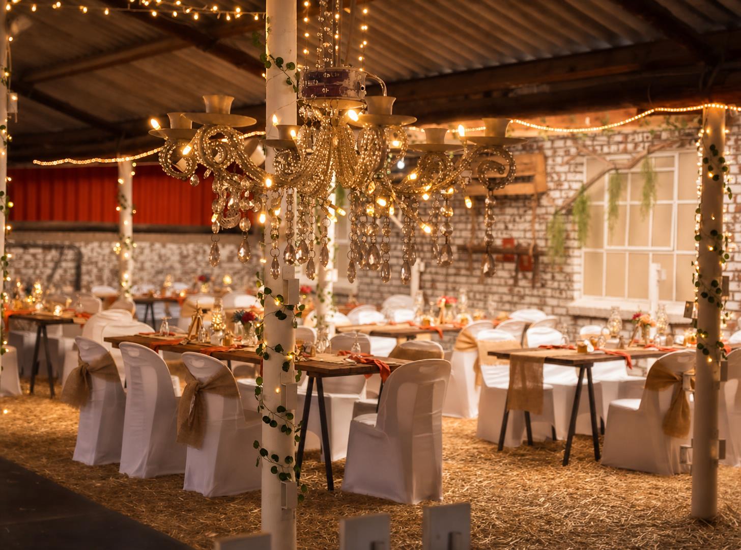 Barn wedding at Lat Wai